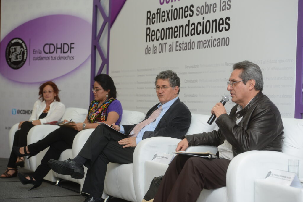 Participants at the round-table meeting in Mexico City.