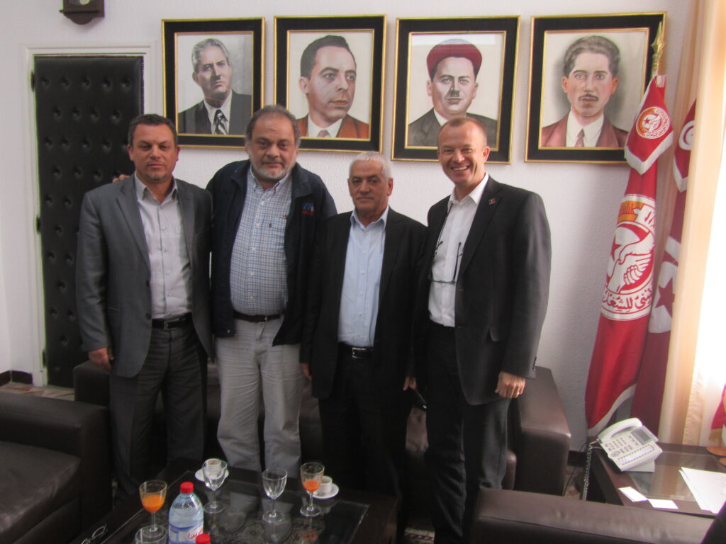 Leaders of IndustriALL and FGME-UGTT meet in Tunisia, March 2013